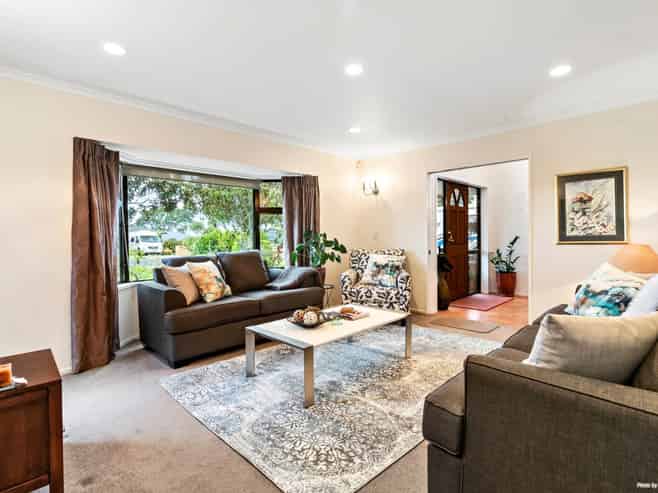 10 Emsworth Court, Pukekohe