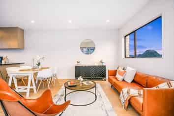 10/4052 Great North Road, Glen Eden