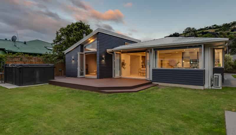 38 Bay View Road, Redcliffs