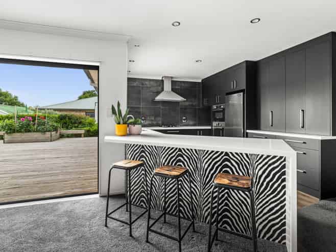 28 Guthrie Road, Havelock North