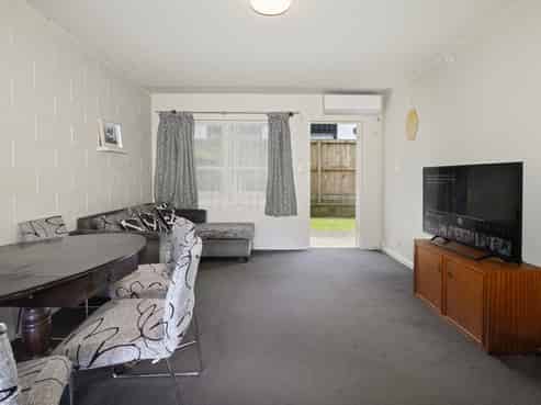 2/37 Selwyn Street, Tauranga