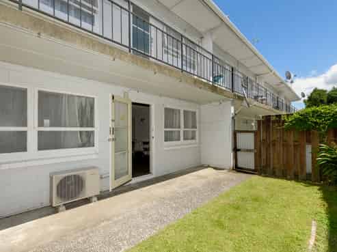 2/37 Selwyn Street, Tauranga