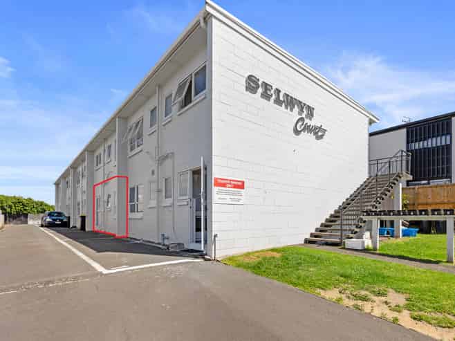 2/37 Selwyn Street, Tauranga