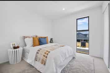 2/79 Harrow Street, Phillipstown