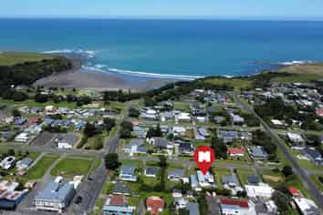 53 Domett Street, Opunake