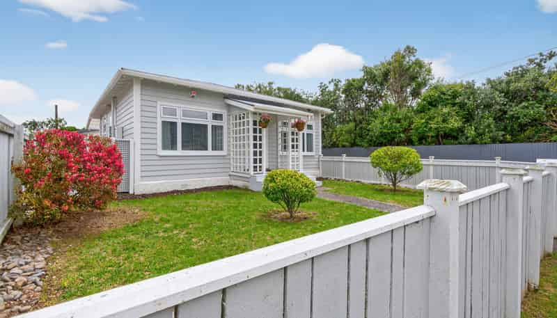 53 Awamutu Grove, Waiwhetu