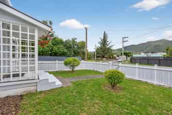 53 Awamutu Grove, Waiwhetu