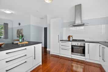 53 Awamutu Grove, Waiwhetu