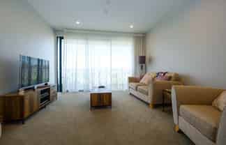 13/4 Stables Lane, Millwater