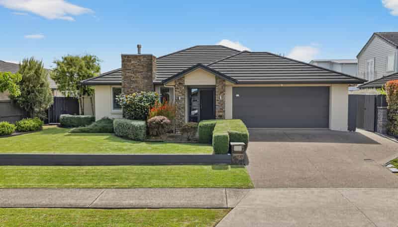 18 Lombardia Way, Karaka