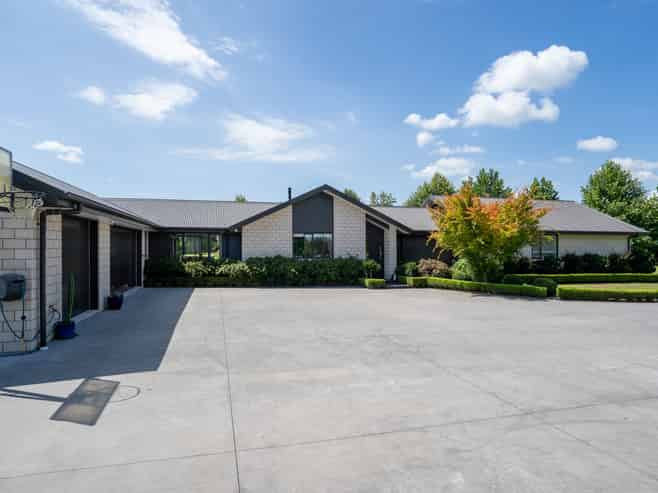 86 Taplin Road, Matangi