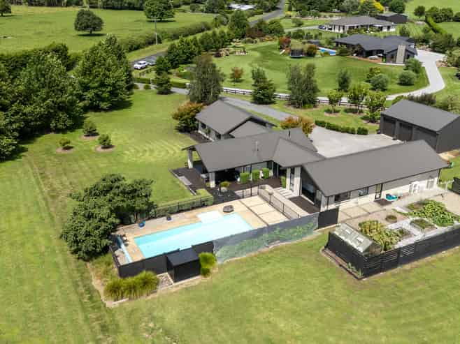 86 Taplin Road, Matangi