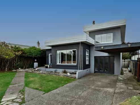 129 Dome Street, Newfield