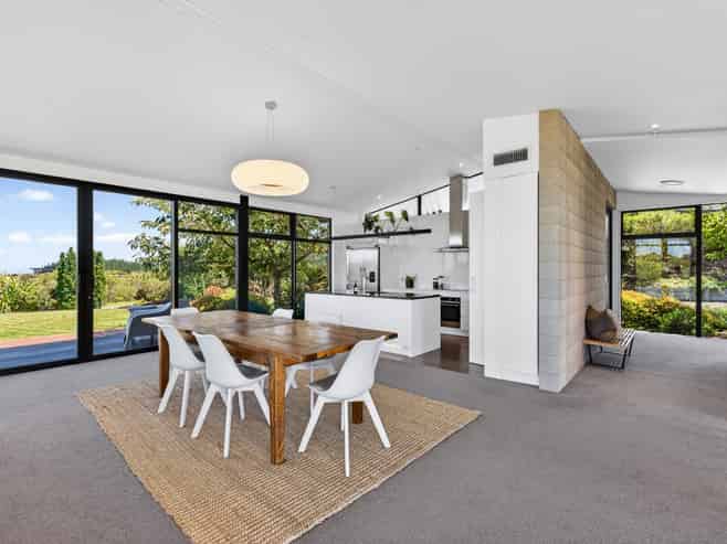 2 Heipipi Drive, Esk Hill Estate, Bay View