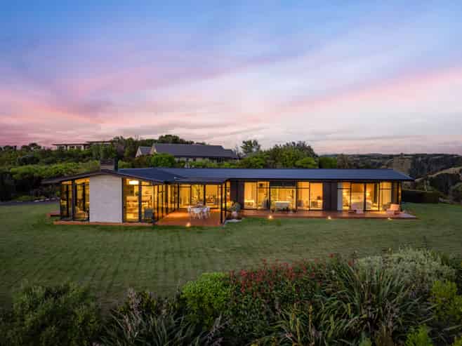 2 Heipipi Drive, Esk Hill Estate, Bay View