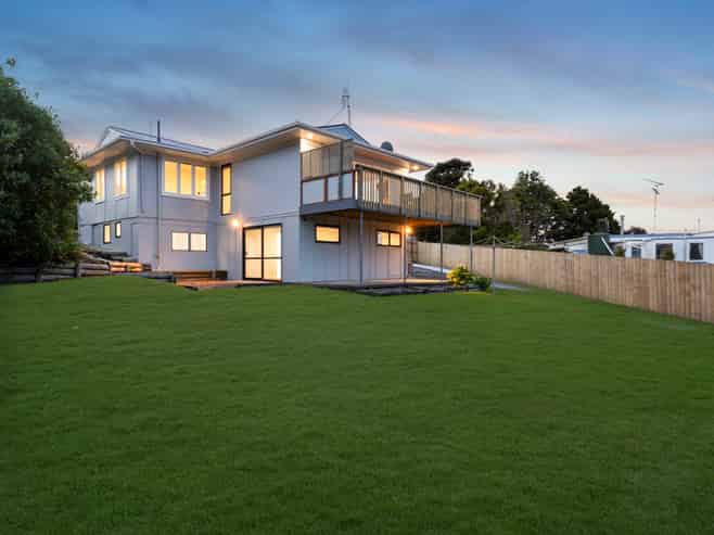 19 Virginia Circus, Snells Beach