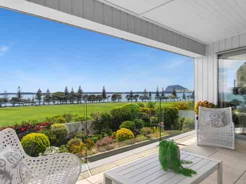 131 Waratah Street, Matua