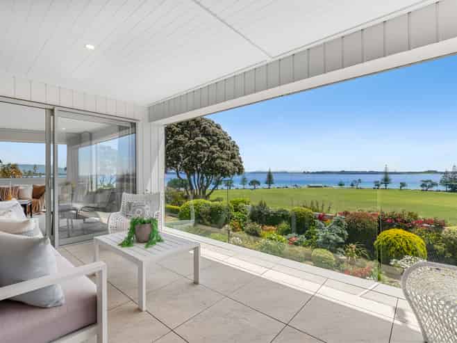 131 Waratah Street, Matua