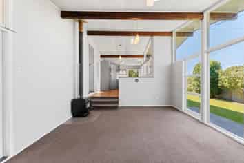 2 Collett Place, Riversdale