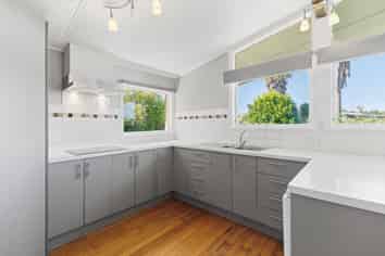 2 Collett Place, Riversdale