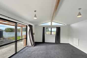 137 Seaward Road, Edendale