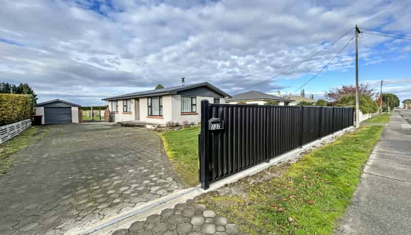 137 Seaward Road, Edendale