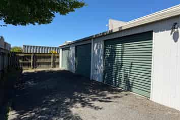 Hastings Storage Unit Investment