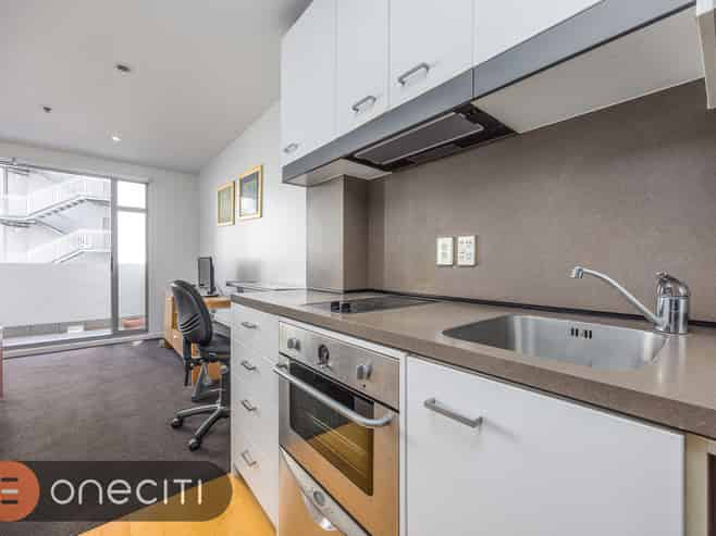 3N/32 Eden Crescent , Auckland Central