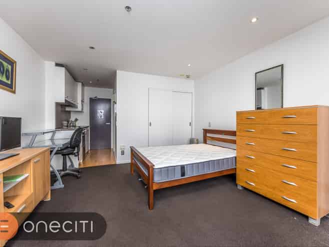 3N/32 Eden Crescent , Auckland Central