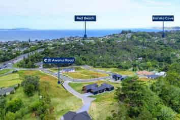 10 Awanui Road, Red Beach