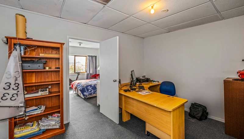 1/2 Westech Place, Glen Eden