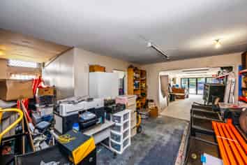 Exceptional Industrial Unit With Options  