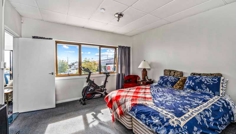 1/2 Westech Place, Glen Eden