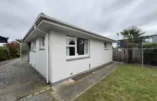 4/62 Barbour St, Waltham