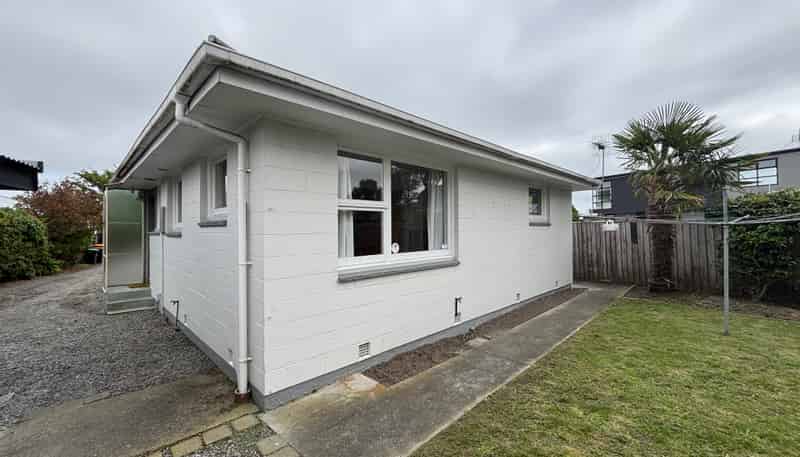 4/62 Barbour St, Waltham