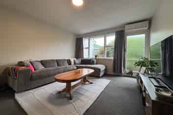 4/62 Barbour St, Waltham