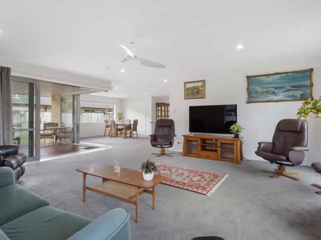 10 Nolan Place, Katikati