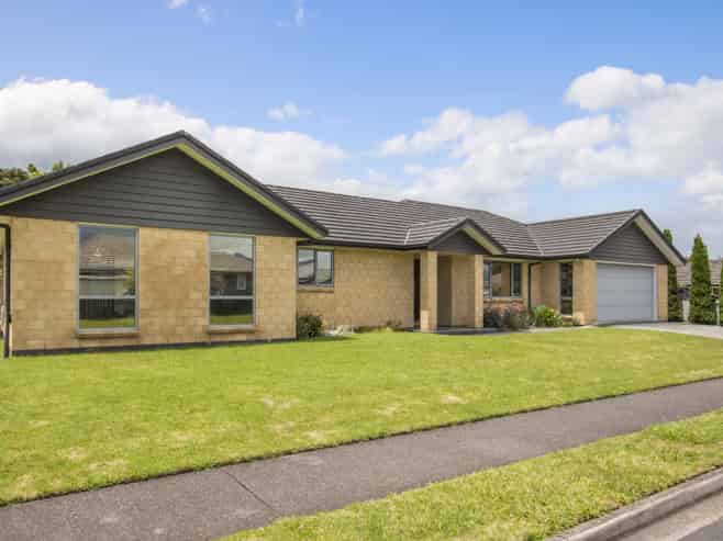 10 Nolan Place, Katikati