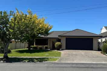 8 Arataki Road, Havelock North