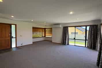 8 Arataki Road, Havelock North