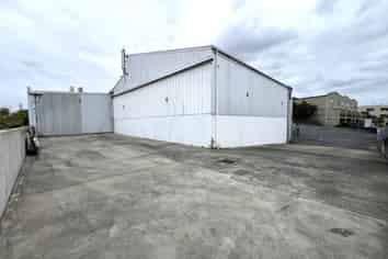 Chatswood building and yard space