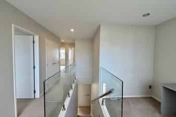 38 Pencaitland Drive, Flat Bush