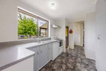 9 and 11 Willow Grove, Waipukurau