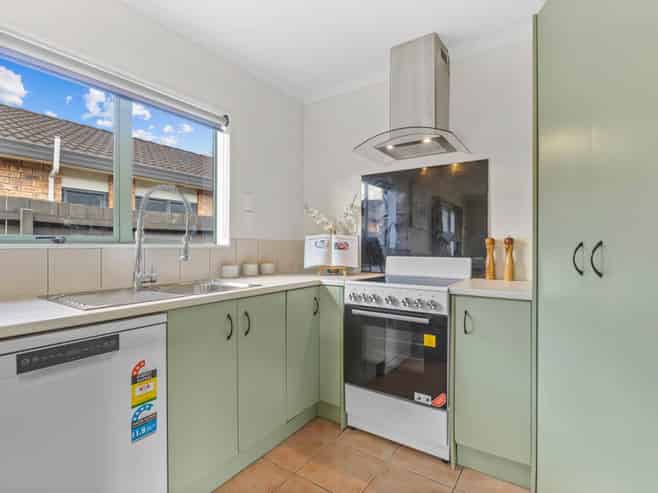 1 Yarrow Lane, Papakura