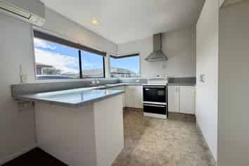 17 Crisp Drive, Papamoa