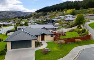 68 Shields Street, Clyde