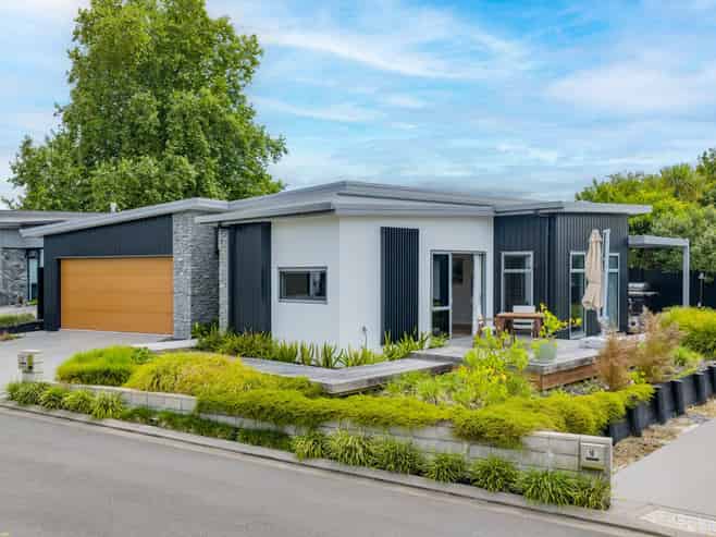 12 Ada Close, Cambridge