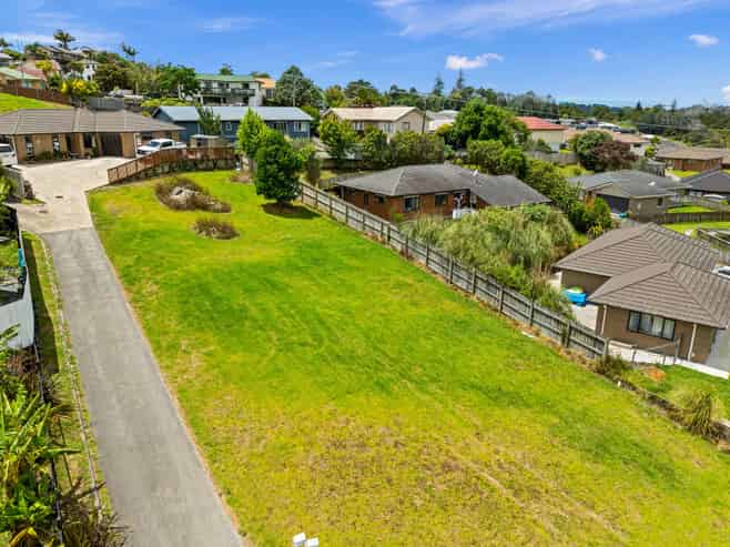 5 & 16 Cole Terrace, Kamo