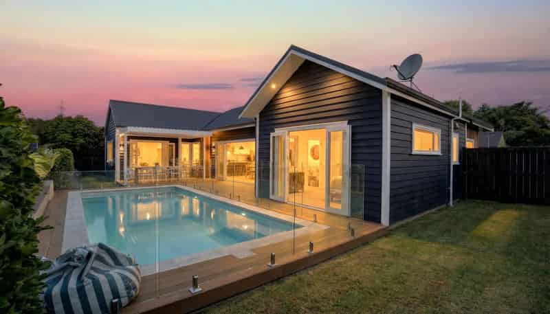 6 Sophia Place, Karaka