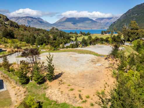 19 Peregrine Falcon Road, Queenstown